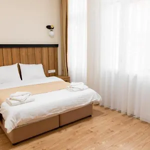 Otel La Pera Suıtes