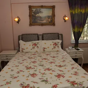 Oda ve Kahvaltı Yesim Suites